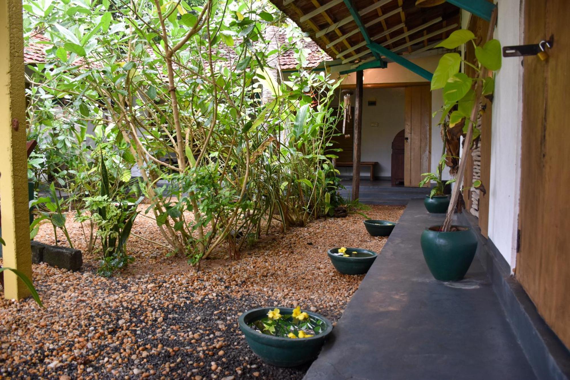 Cinnamon Mantra Luxury Villa Берувала Экстерьер фото